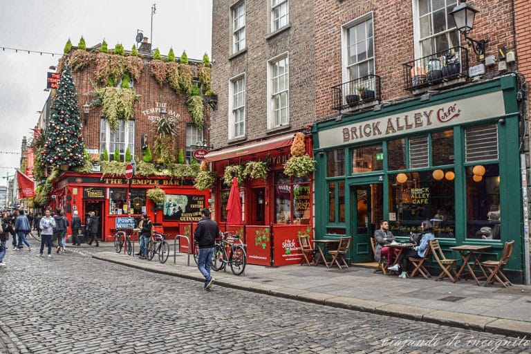 Temple Bar, uno de los lugares que visitar en Dublín