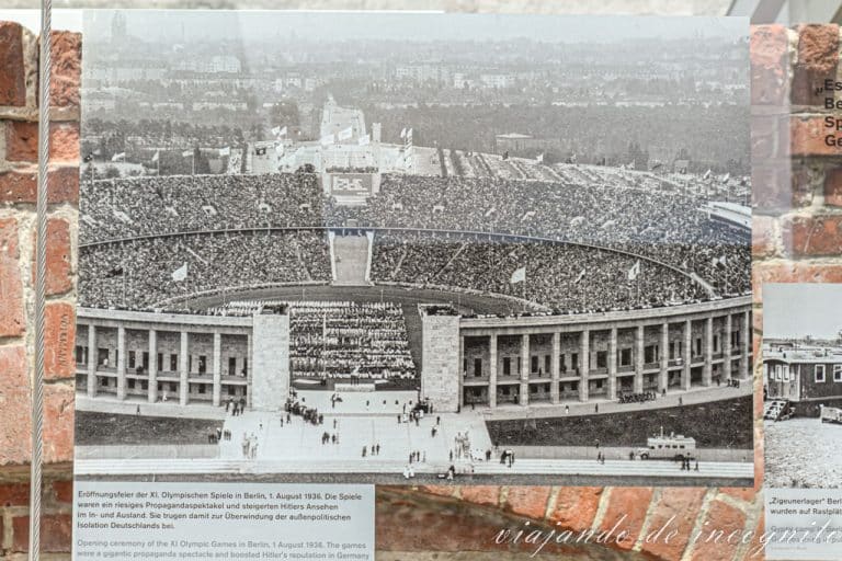 Foto antigua de la Inauguración de los Juegos Olímpicos de Berlín de 1936