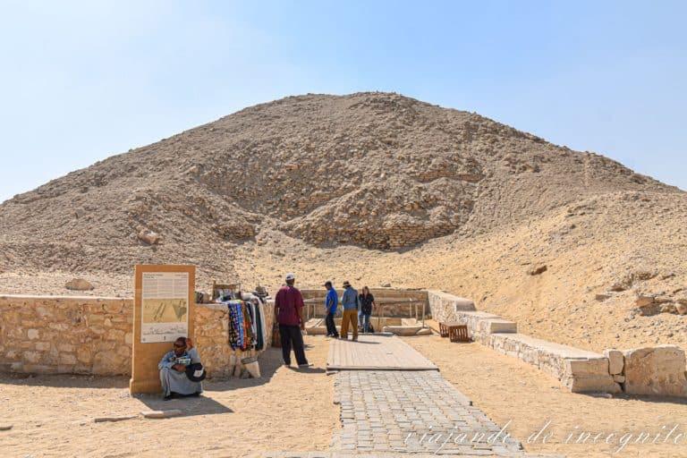 Exterior de la pirámide de Teti