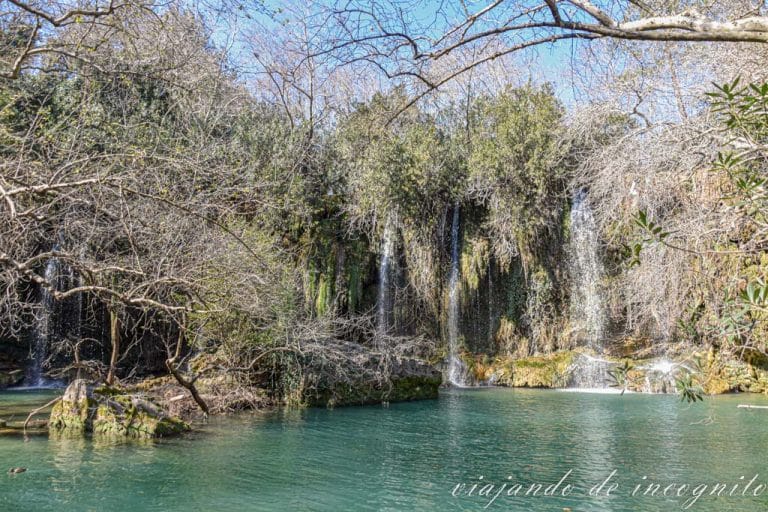 Cascadas grandes de Kursunlu en la Costa Turquesa