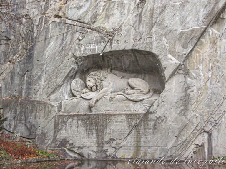 Monumento del león en Lucerna
