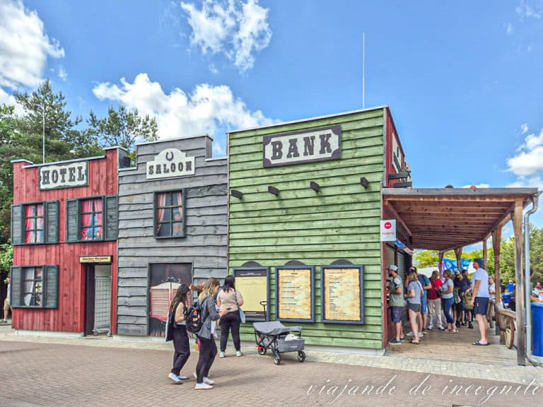 Tres casas que recrean el Antiguo Oeste en el Plymobil Funpark