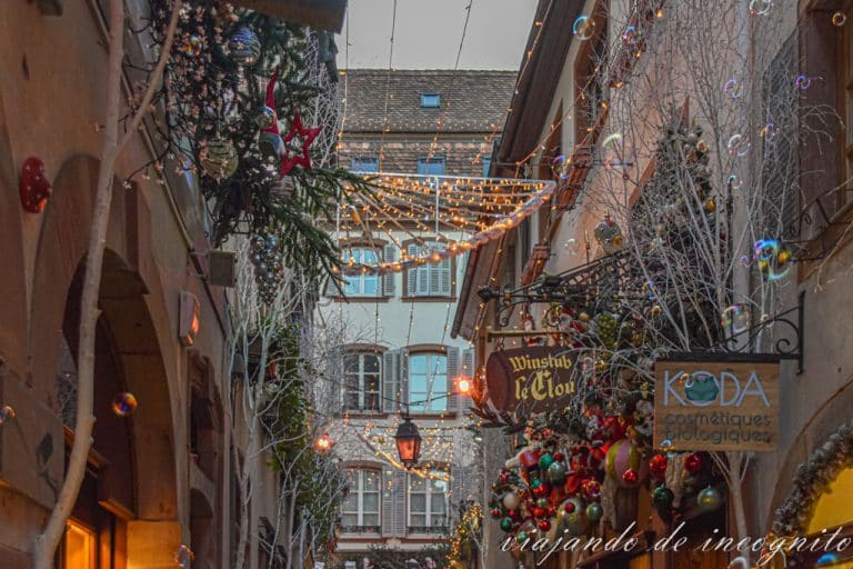 Decoración navideña en la rue des Orfévres