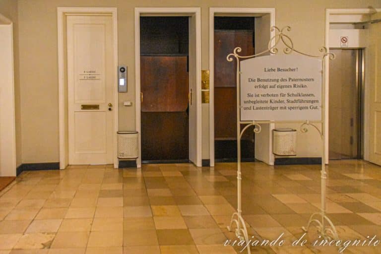 Paternoster en el Laeiszhof