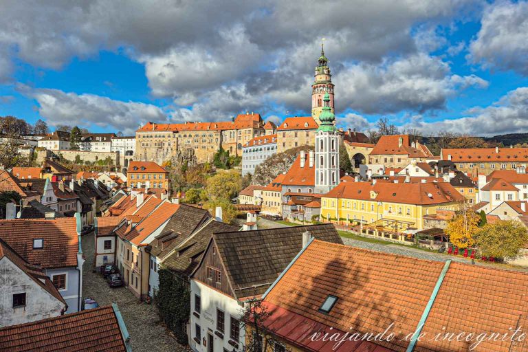 Vista desde uno de los miradores del casco antiguo de Cesky Krumlov