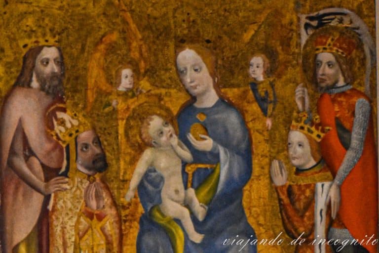 Representación de Carlos IV arrodillado frente a la Virgen y el Niño Jesús