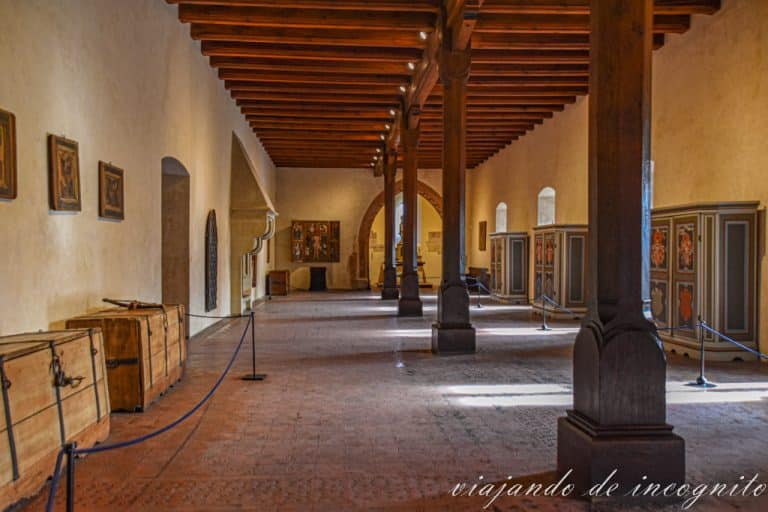 Sala de los caballeros