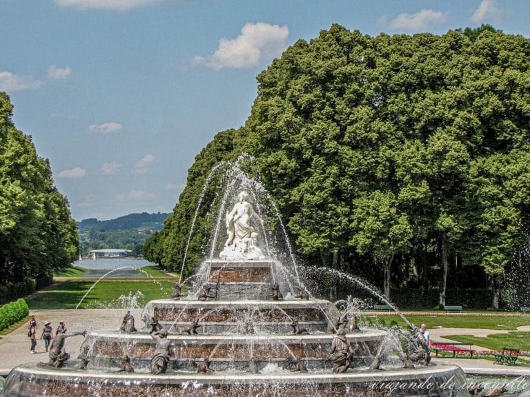 Fuente en funcionamiento en Herrenchiemsee.