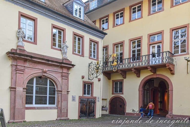 Patio interior del museo del Kurzpfalz en Heidelberg.