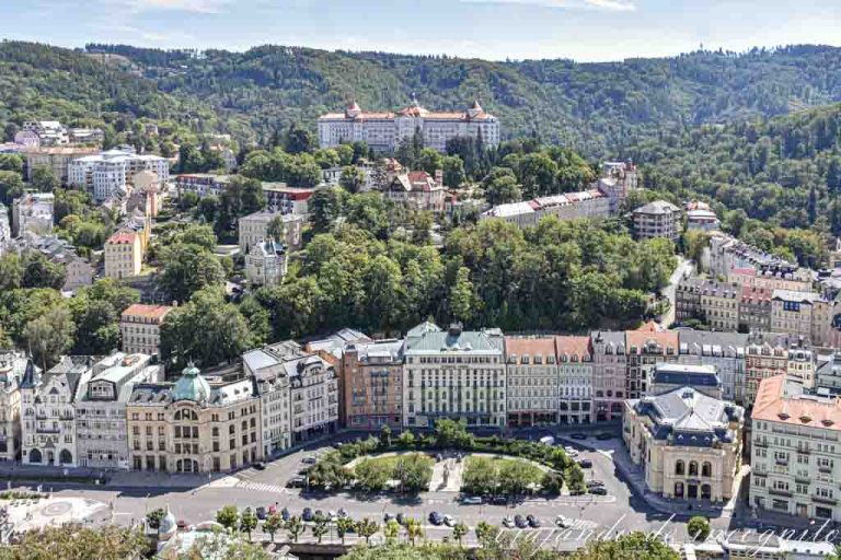 Vistas de Karlovy Vary desde el mirador de Pedro el Grande.