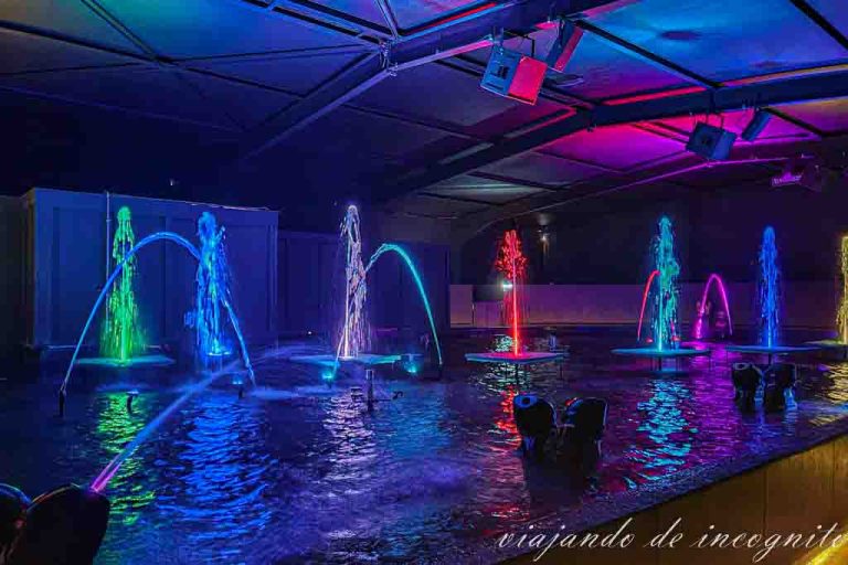 Interior de Azura en Schwaben Park.