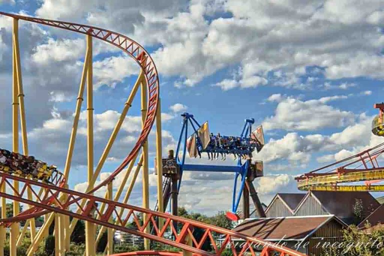 Turbo Toni en Schwaben Park en movimiento. También se ve parte de Force ONe.